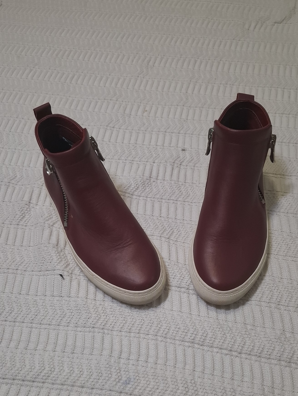 Skechers Vaso Bota Leather High Top Sneakers Maroon 6.5 Double Zip